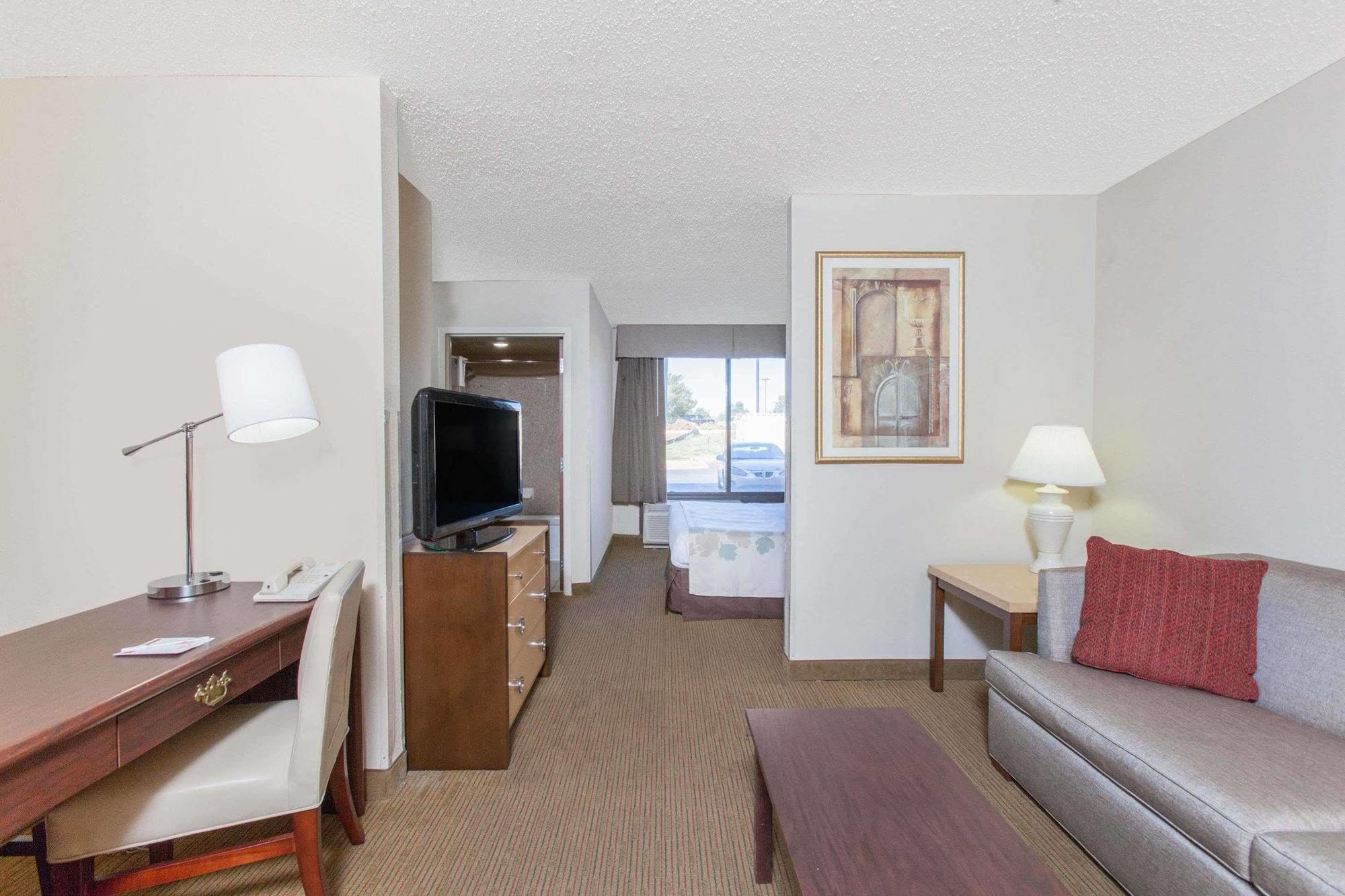 Hawthorn Suites Midwest City Exterior foto